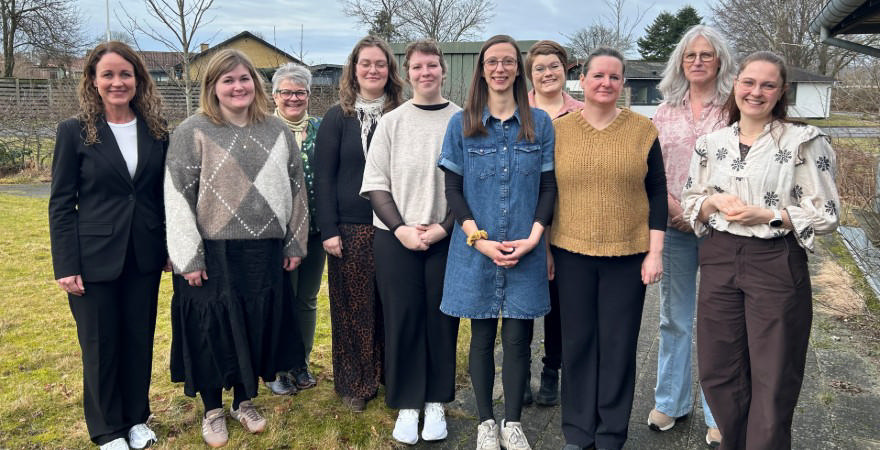 Alle nye ergoterapeuter og Anni Schøtt (Egvad Plejehjem) har sagt ok til brugen af foto.