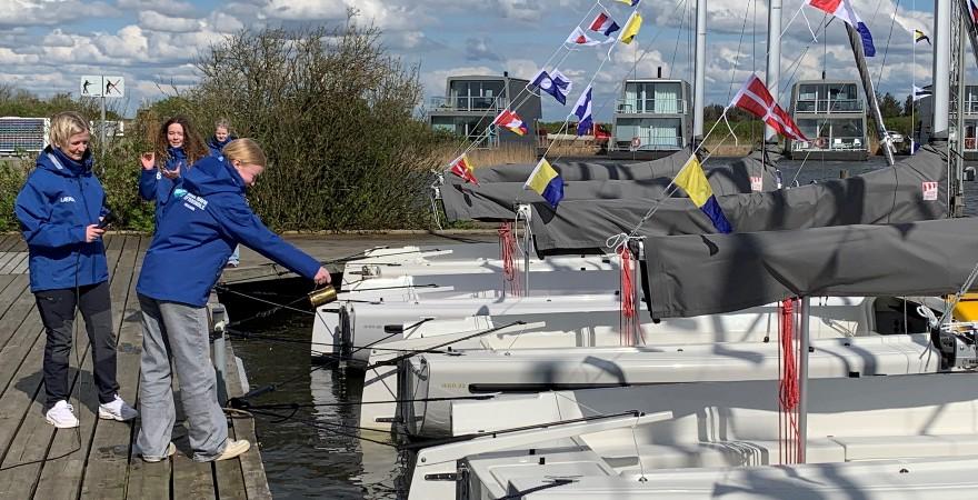 Anne Thimsen, Bork Havn Efterskole og elever