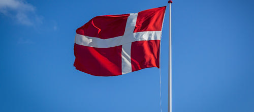 Flagdagen markeres i år med mindeplade