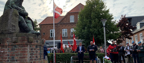 Danmarks udsendte og veteraner hyldes til Flagdag i Skjern
