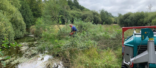 Erling Nielsen, Hoven er en af de tre lodsejere
