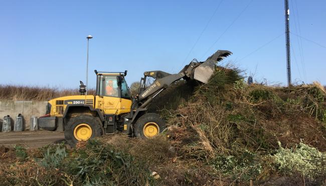 To gange søndagsåbent på genbrugspladserne i Tarm og Ringkøbing