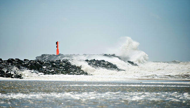 De lokale er vant til storm i Hvide Sande.