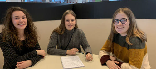 Albijana Omura, Helene Jørgensen og Rebekka Bundgaard Sørensen har alle givet mundtligt samtykke til foto. Foto: Merete Jensen