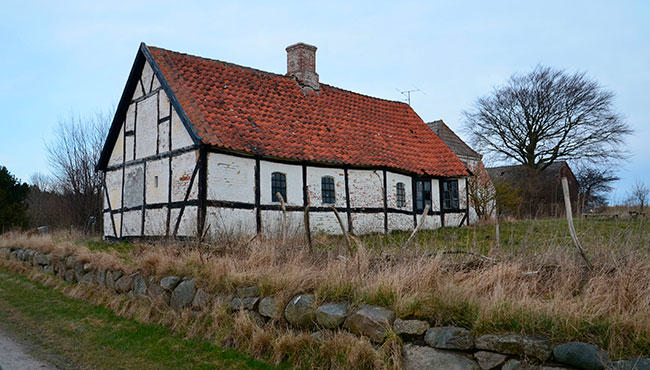 Nedrivning eller istandsættelse? Kommunen giver råd og støtte til begge dele