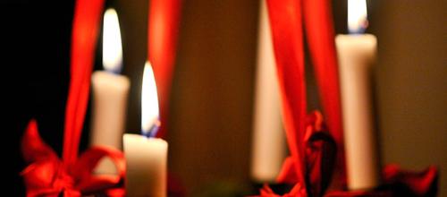 Duften af stearinlys og gran vækker måske minder om julen til live hos demente