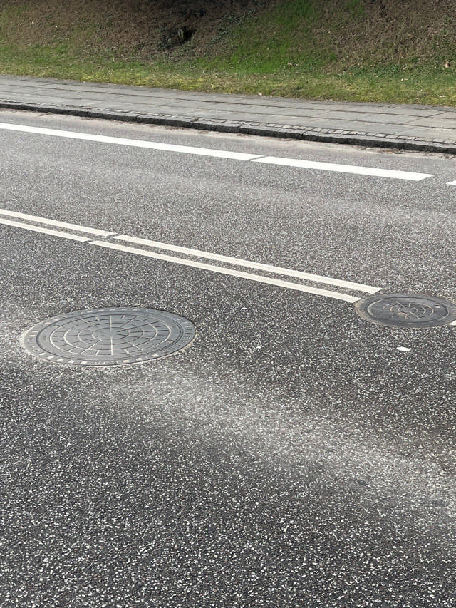 Billede af brønddæksel